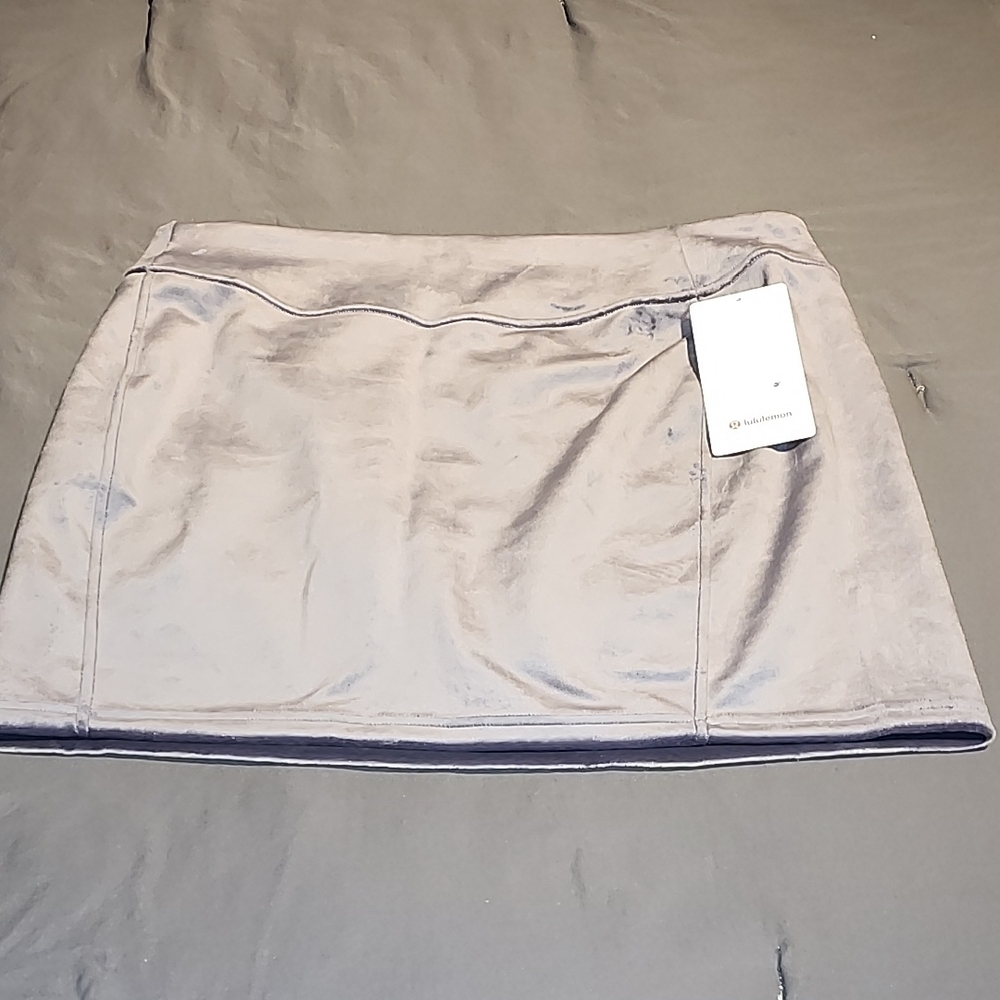Lululemon Scuba Lavender Velvet Mini Skirt NWT